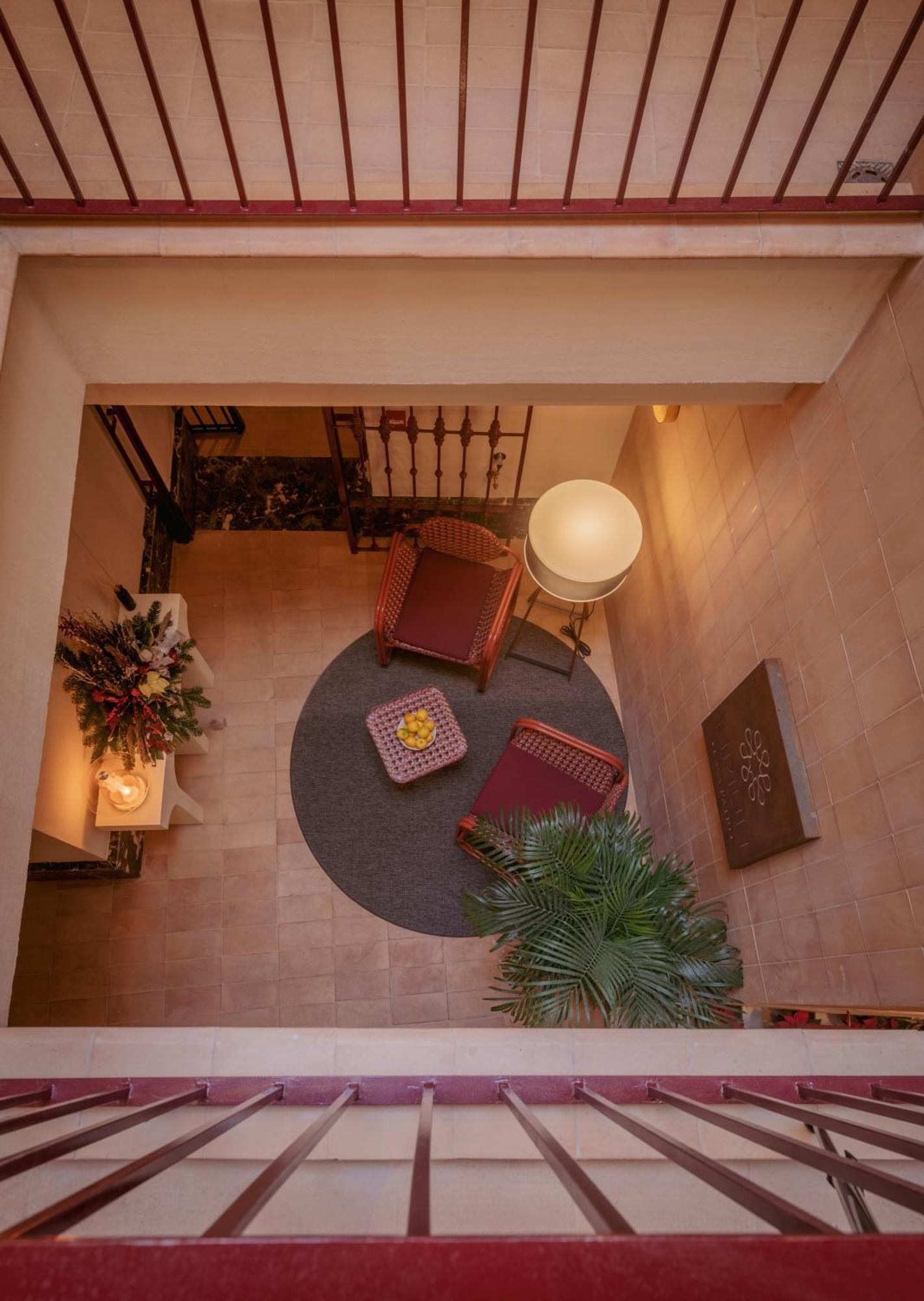 Lirium Casa Patio Hotel Sevilla Eksteriør billede