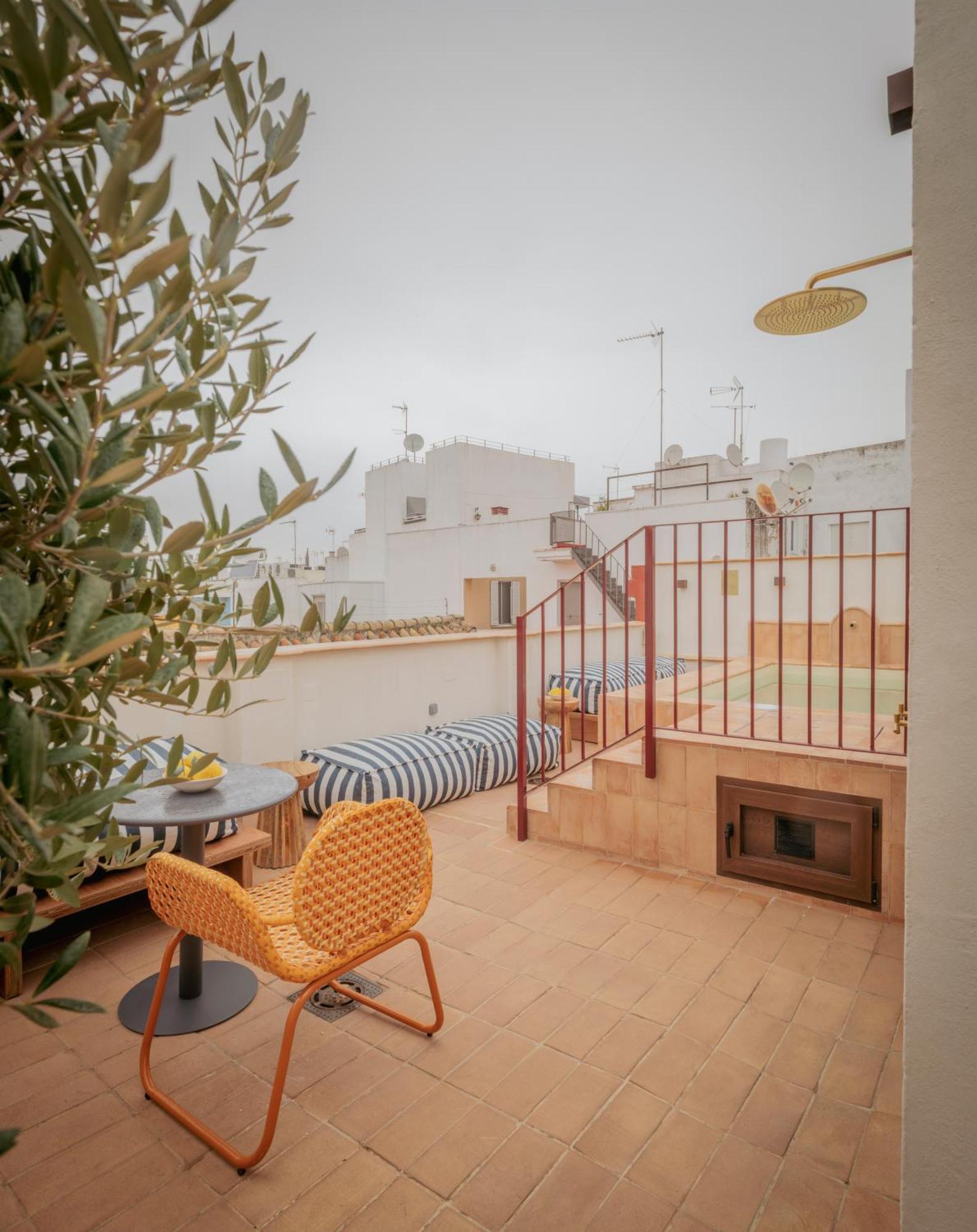 Lirium Casa Patio Hotel Sevilla Eksteriør billede