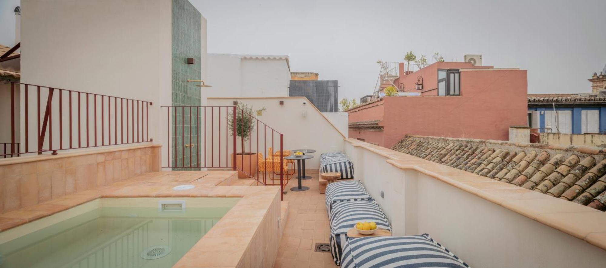 Lirium Casa Patio Hotel Sevilla Eksteriør billede